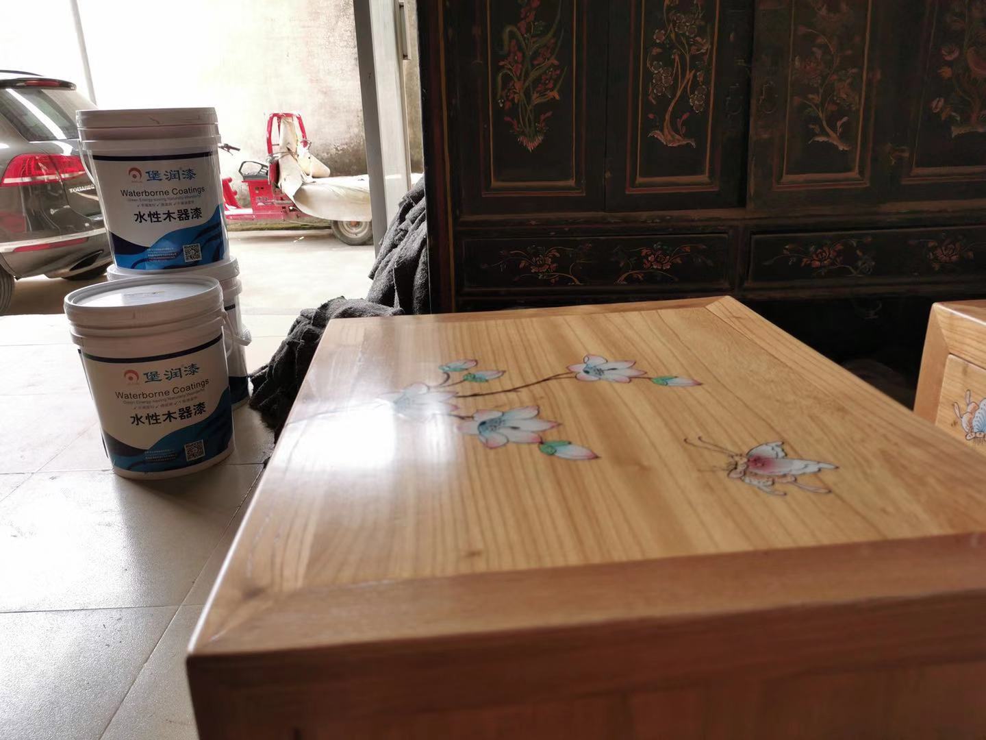 堡润水性家具漆